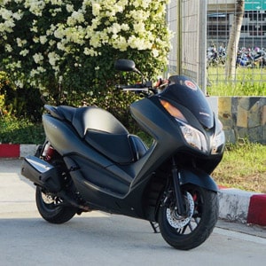 Honda forza deals 300 cc