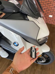 bmw 400 c gt and keys